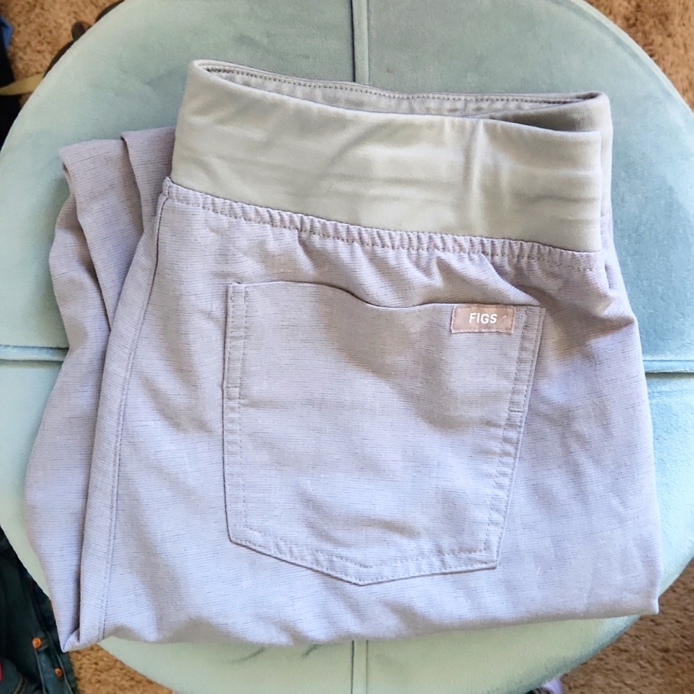 Limited Edition FIGS Small Zamora Joggers. Fionx - OG Space Gray
